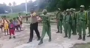 DVYw7bkce0QORC-1