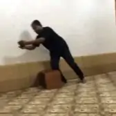 ZykLhJtA1NnUl8-1